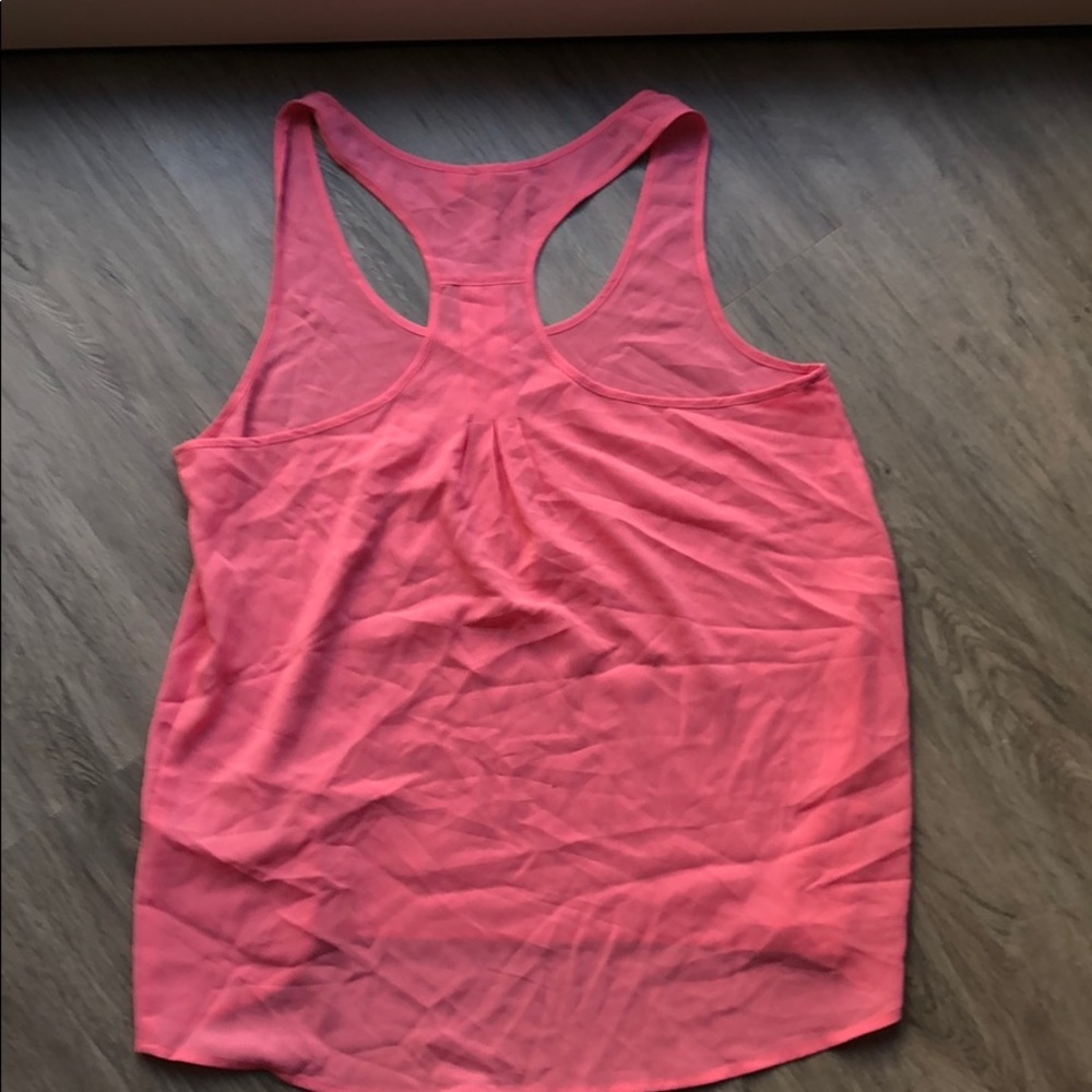 Pink tank top - Picture 3 of 5